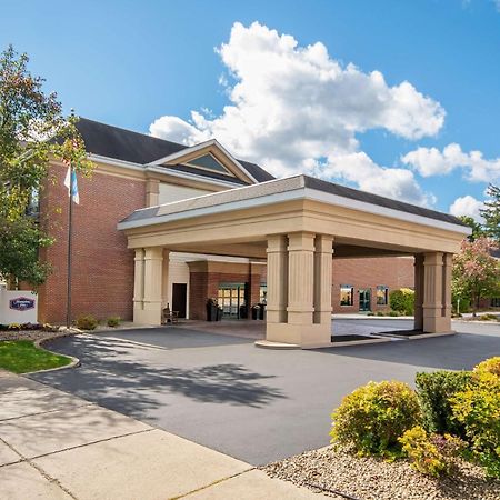 Hampton Inn East Aurora Εξωτερικό φωτογραφία