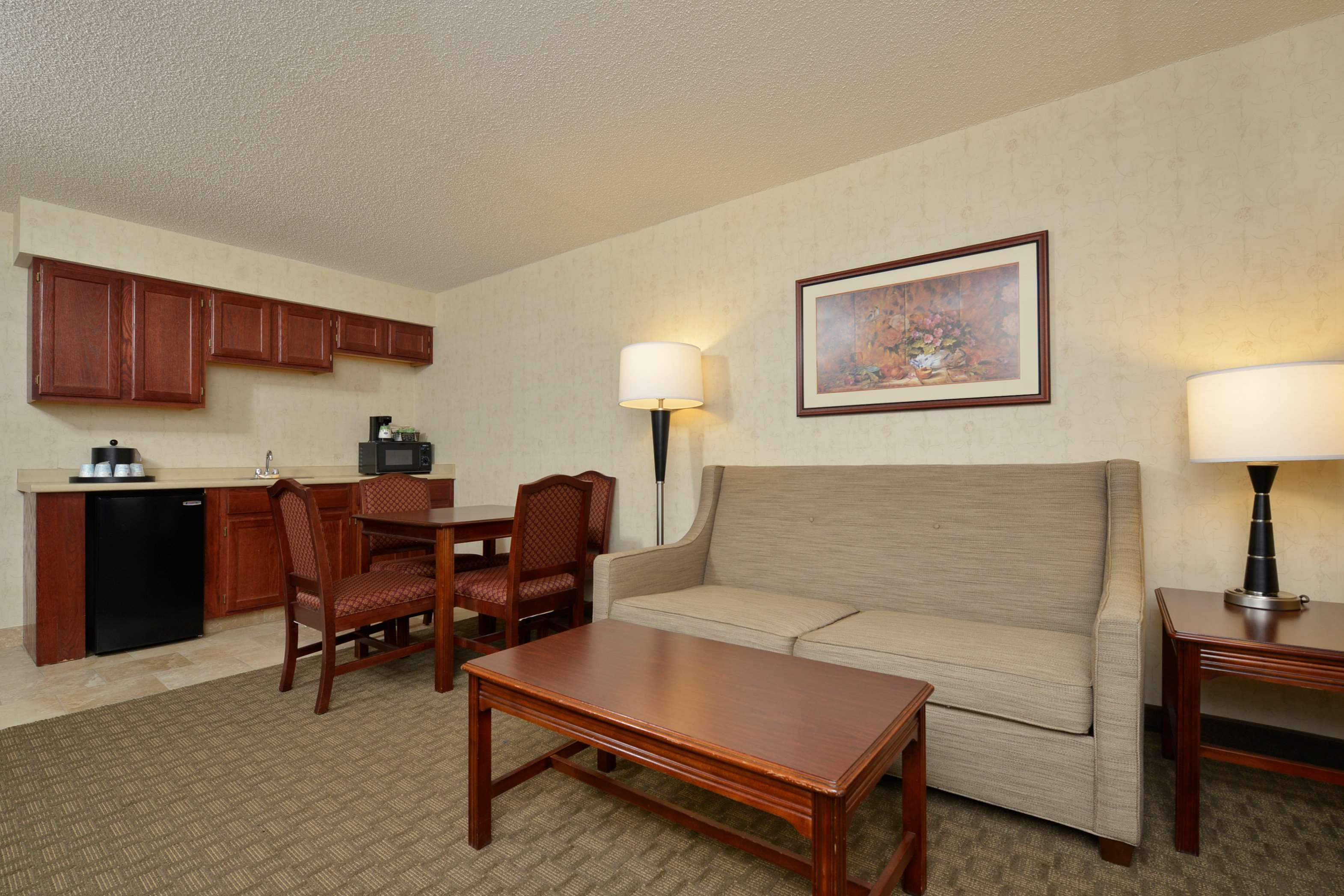 Hampton Inn East Aurora Εξωτερικό φωτογραφία