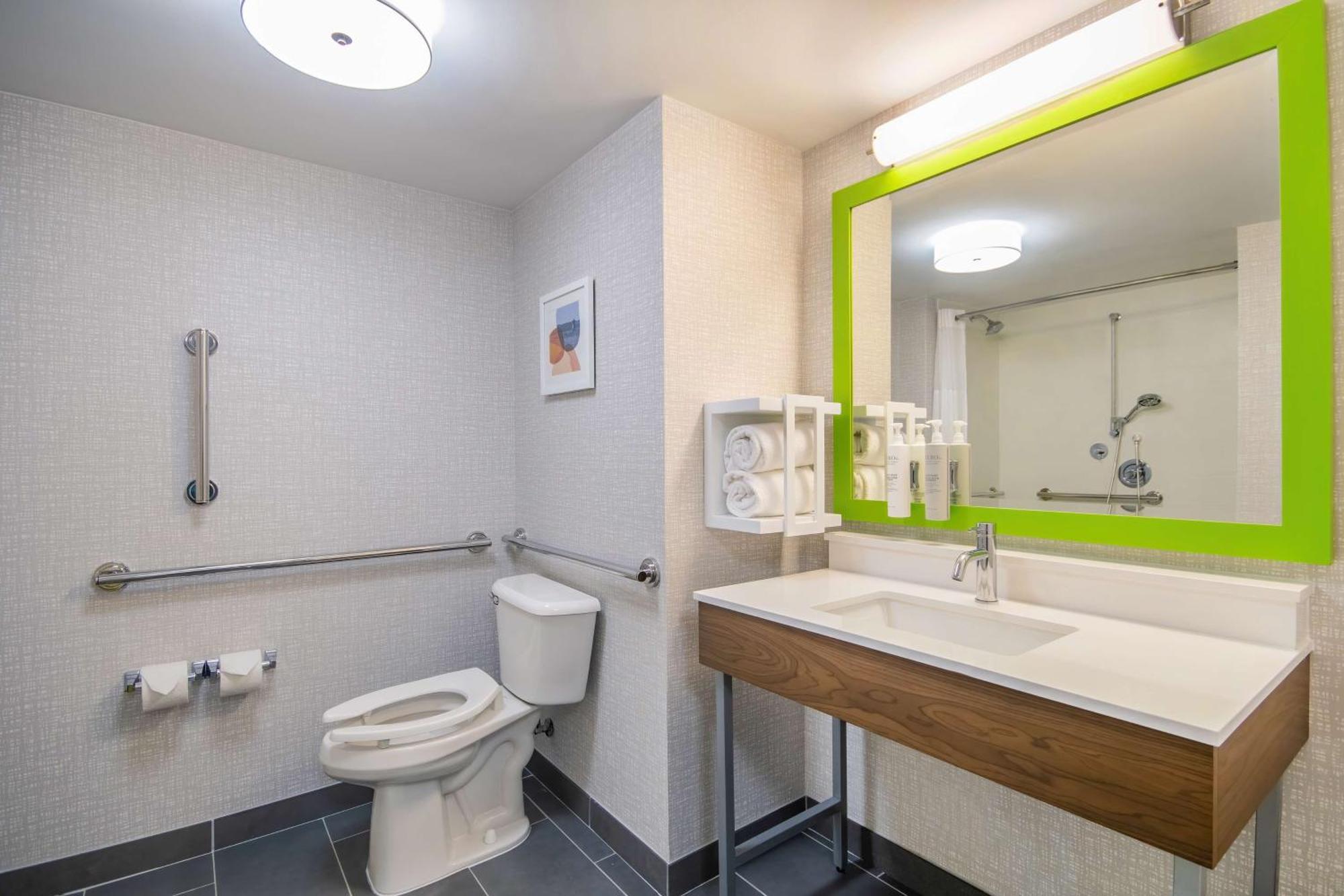 Hampton Inn East Aurora Εξωτερικό φωτογραφία
