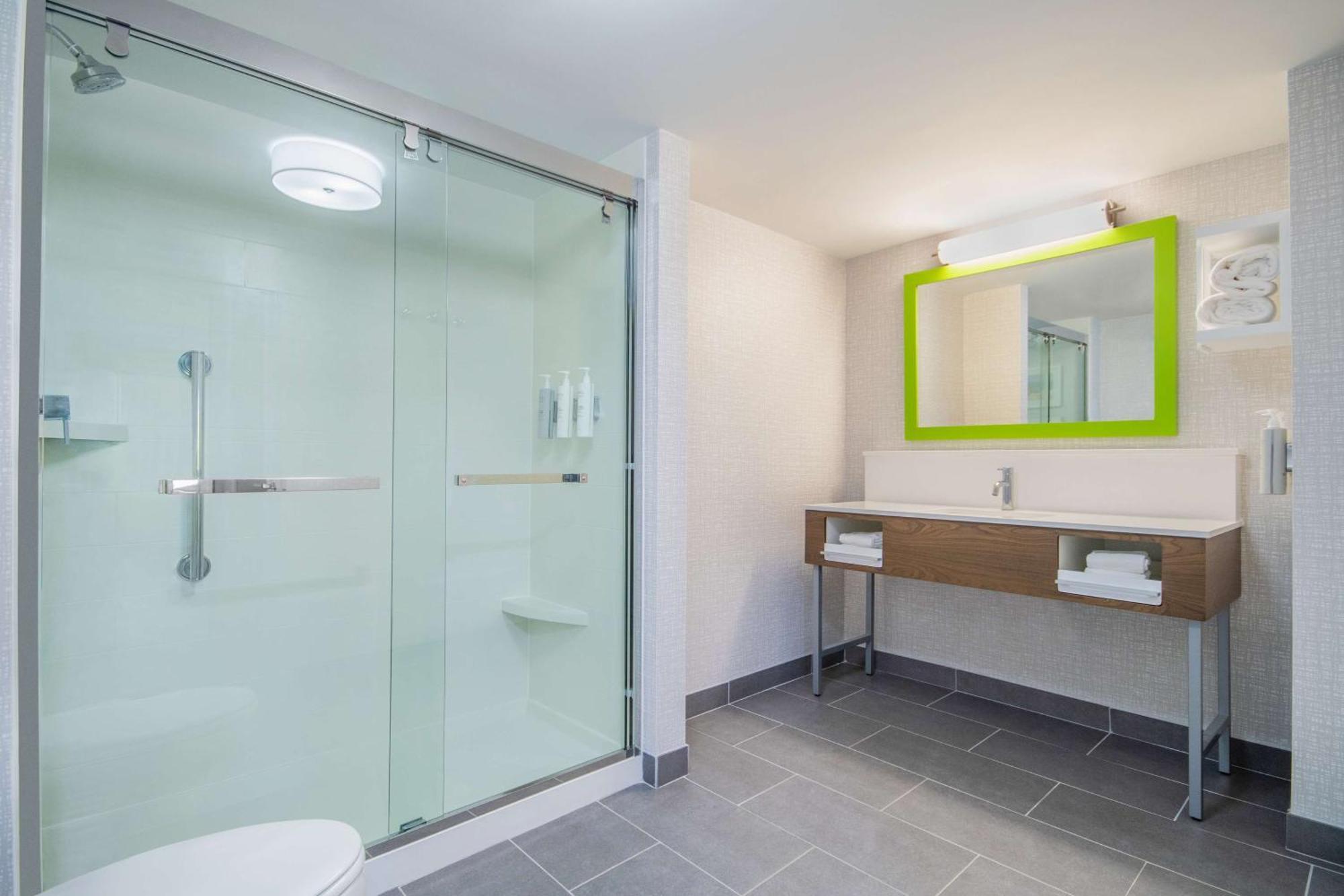 Hampton Inn East Aurora Εξωτερικό φωτογραφία