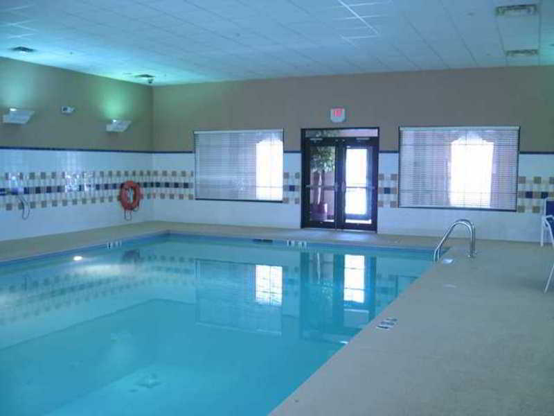Hampton Inn East Aurora Εξωτερικό φωτογραφία